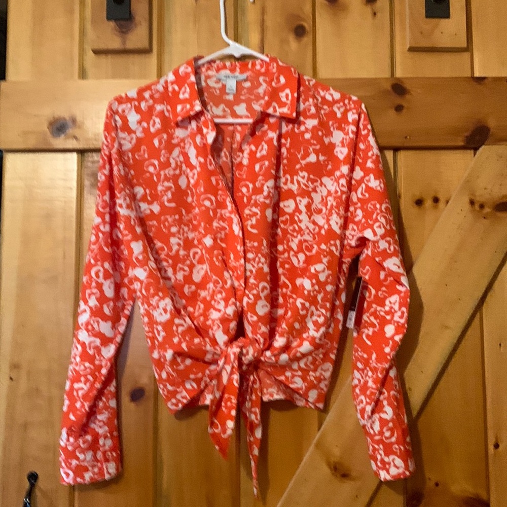 NWT. Nine West Long-Sleeve Blouse.